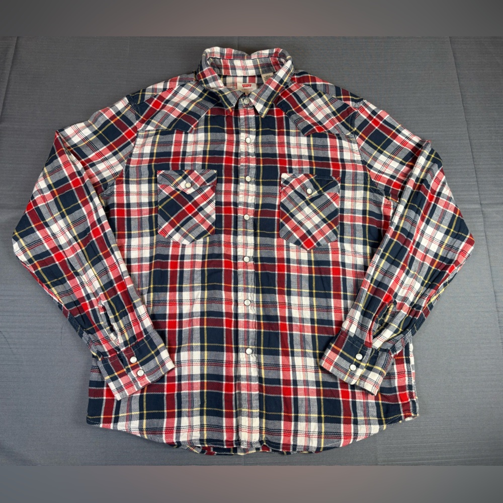 Levi’s Plaid Flannel Shirt Men’s XL Red Blue Button Front Long Sleeve